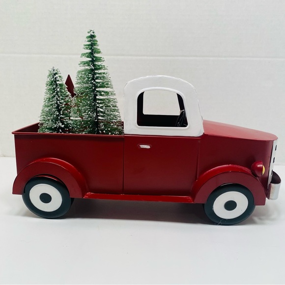 Red Metal Truck Snowy Trees Decoration Centerpiece Farmhouse NEW, Vintage Look! - Picture 2 of 12